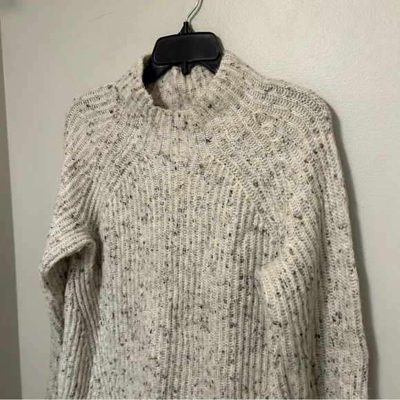 Madewell Northfield Mockneck Sweater S Neutral Boxy Rib Knit Wool Blend EUC - Picture 7 of 11